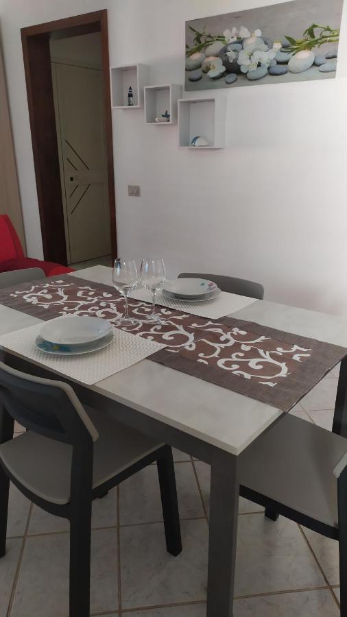 Casa Vacanze Lo Specchio Apartman Iglesias Kültér fotó